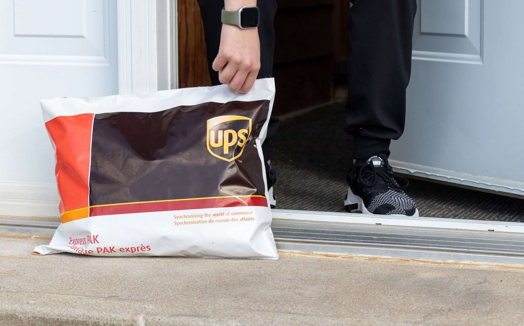 UPS Courier Service