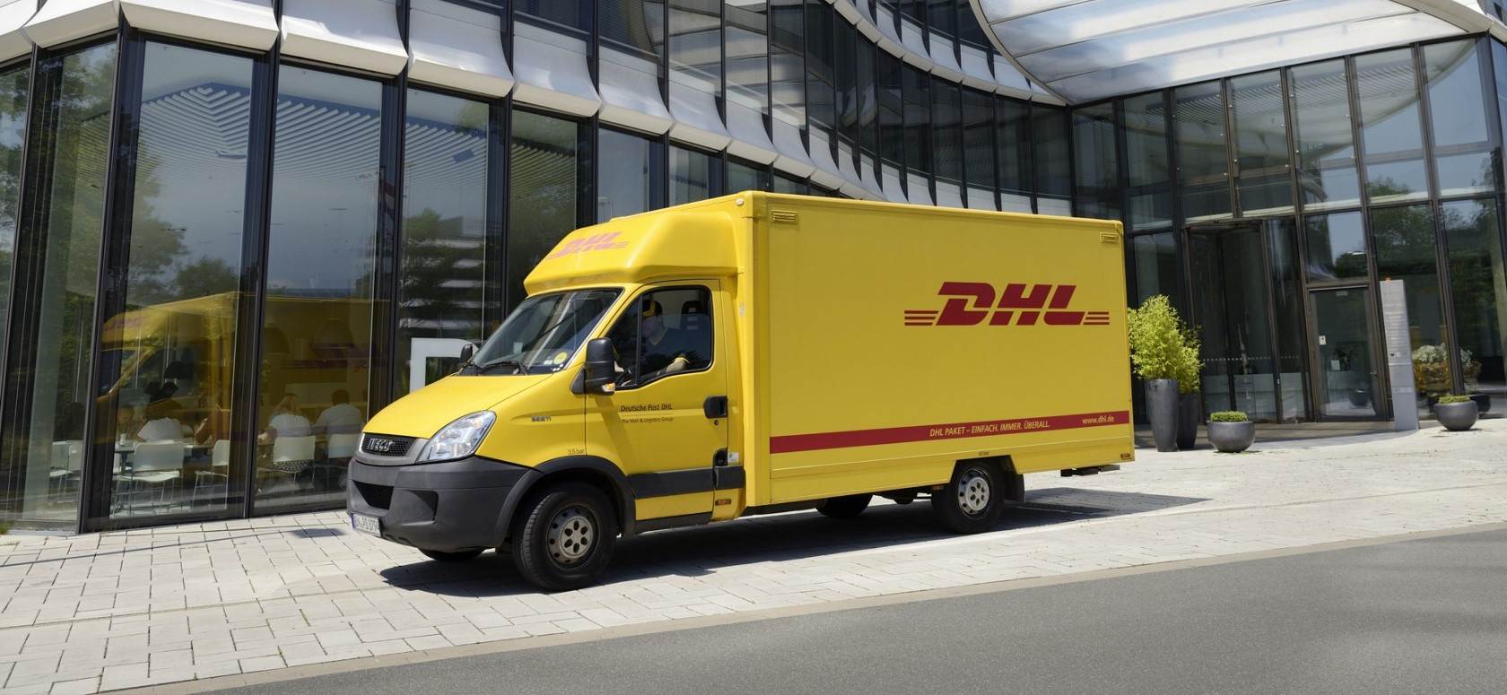 DHL Courier Service